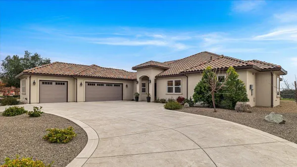 $949,000 | 2252 Oak Creek Drive, Copperopolis, CA 95228