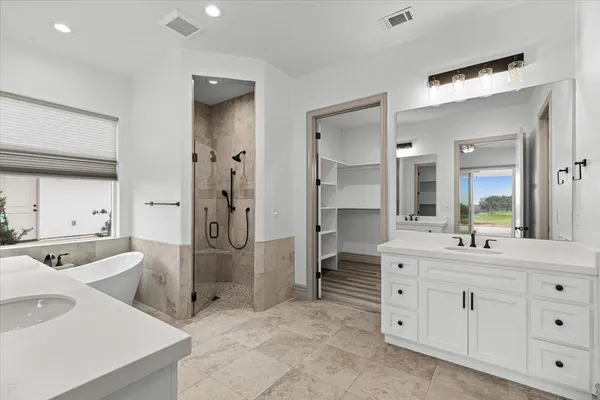 $949,000 | 2252 Oak Creek Drive, Copperopolis, CA 95228