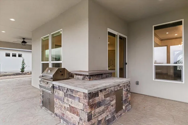 $949,000 | 2252 Oak Creek Drive, Copperopolis, CA 95228