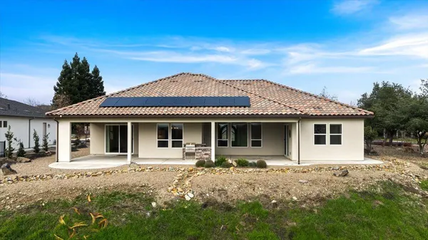 $949,000 | 2252 Oak Creek Drive, Copperopolis, CA 95228
