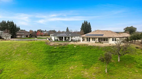 $949,000 | 2252 Oak Creek Drive, Copperopolis, CA 95228