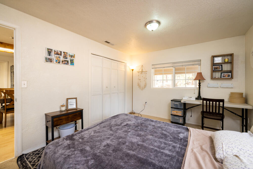 13181 Kann Springs Road Keno, OR 97627 - Photo 13 of 55 00014