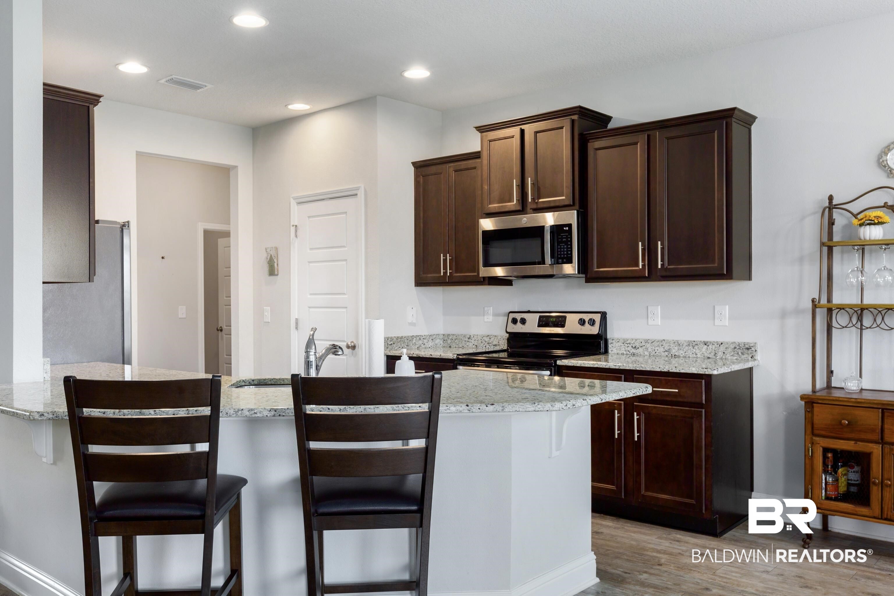 238 Silo Loop Fairhope, AL 36532 - Photo 10 of 24 Kitchen