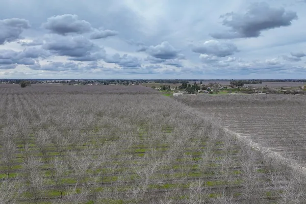 $960,000 | 0 Unnamed Road, Visalia, CA 93292