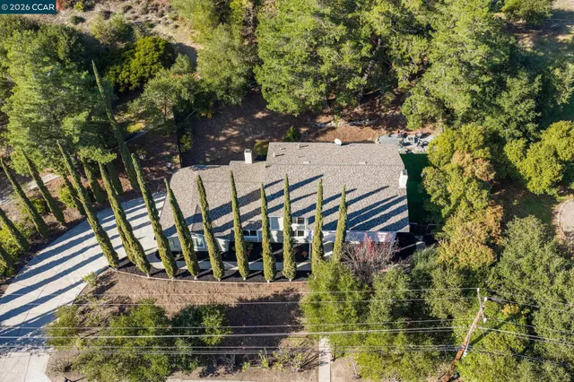 $2,295,000 | 320 Miranda Lane, Alamo, CA 94507