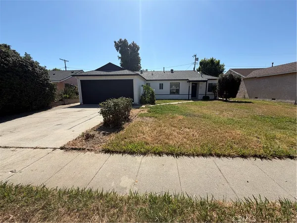 $774,950 | 7931 Newcastle Avenue, Reseda, CA 91335