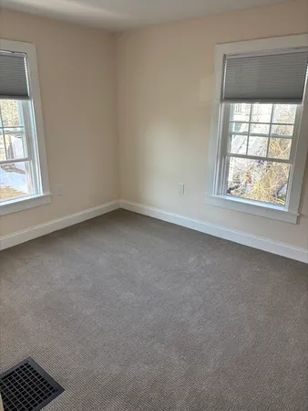$3,400 | 42 Charnock Street, Unit 1, Beverly, MA 01915