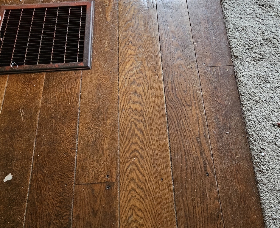 618 Wareham Street Middleboro, MA 02346 - Photo 3 of 7