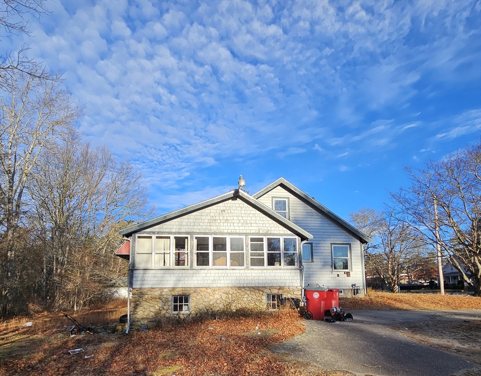 618 Wareham Street Middleboro, MA 02346 - Photo 6 of 7