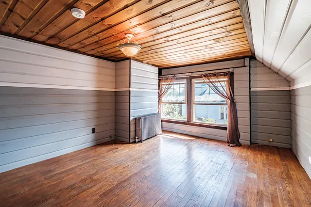 $419,000 | 21 Laurel Avenue, Auburn, ME 04210