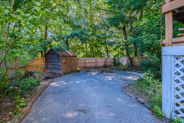 $419,000 | 21 Laurel Avenue, Auburn, ME 04210