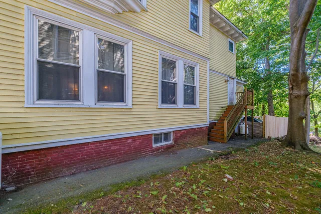 $419,000 | 21 Laurel Avenue, Auburn, ME 04210