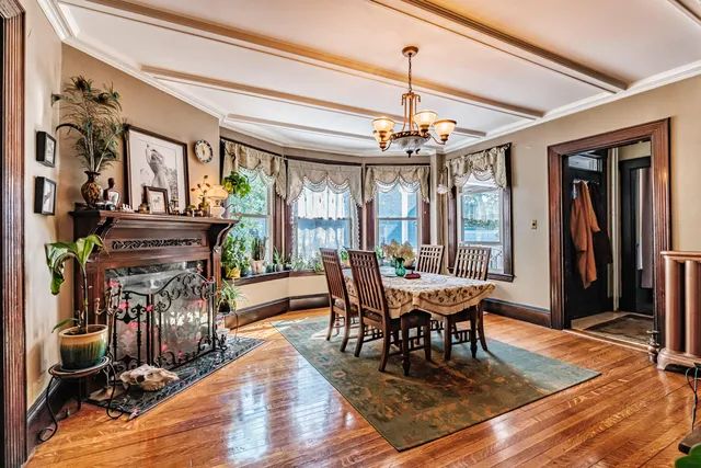 $419,000 | 21 Laurel Avenue, Auburn, ME 04210