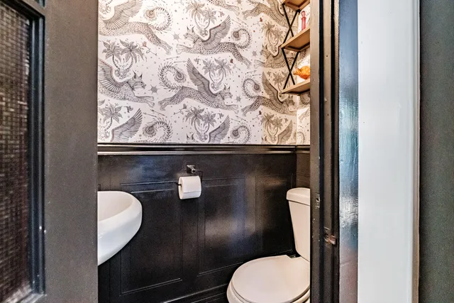 $419,000 | 21 Laurel Avenue, Auburn, ME 04210