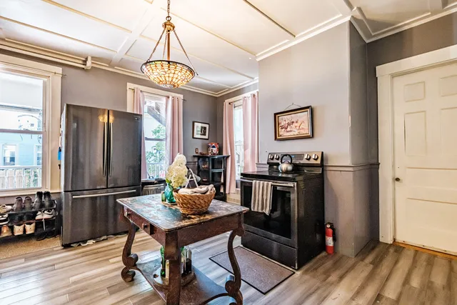 $419,000 | 21 Laurel Avenue, Auburn, ME 04210