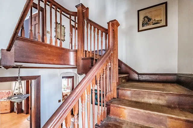 $419,000 | 21 Laurel Avenue, Auburn, ME 04210