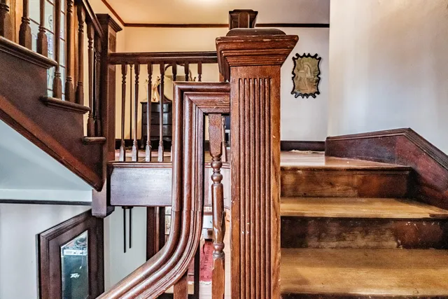 $419,000 | 21 Laurel Avenue, Auburn, ME 04210