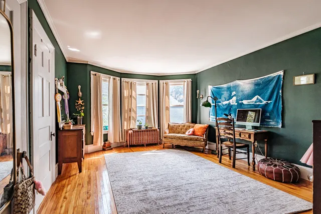 $419,000 | 21 Laurel Avenue, Auburn, ME 04210