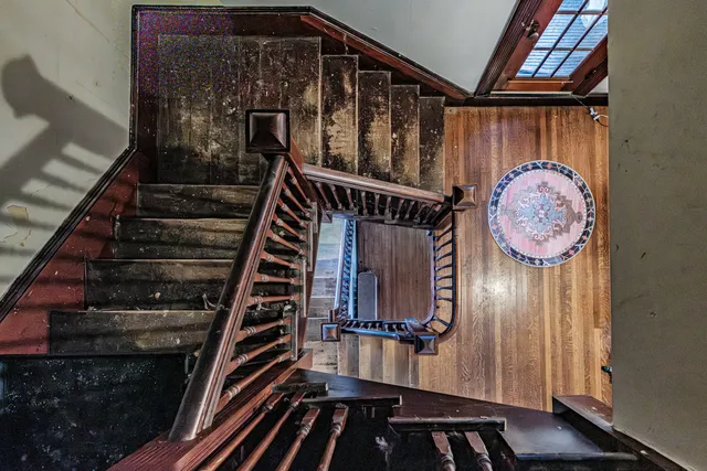 $419,000 | 21 Laurel Avenue, Auburn, ME 04210