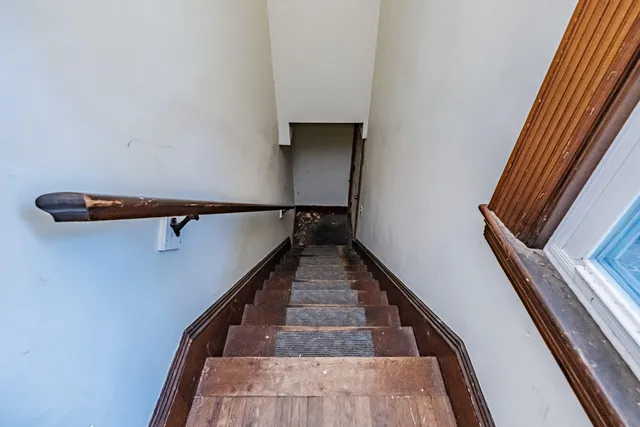 $419,000 | 21 Laurel Avenue, Auburn, ME 04210