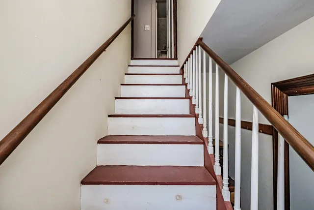 $419,000 | 21 Laurel Avenue, Auburn, ME 04210