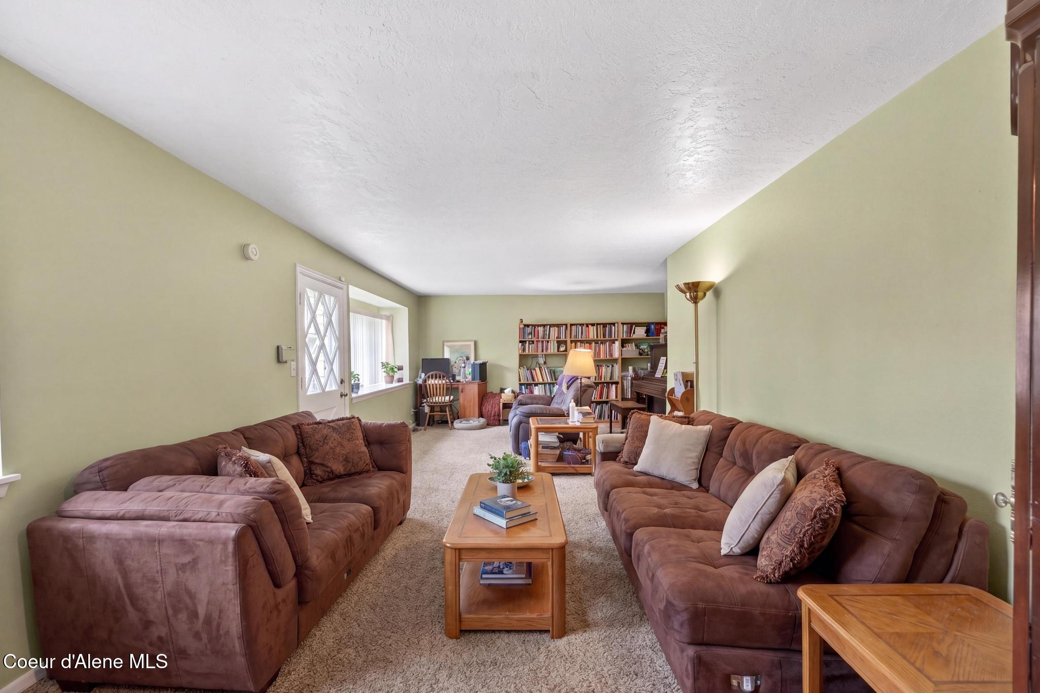 114 Bayview Road Athol, ID 83801 - Photo 22 of 85 IMG_1894_Declutter_Declutter