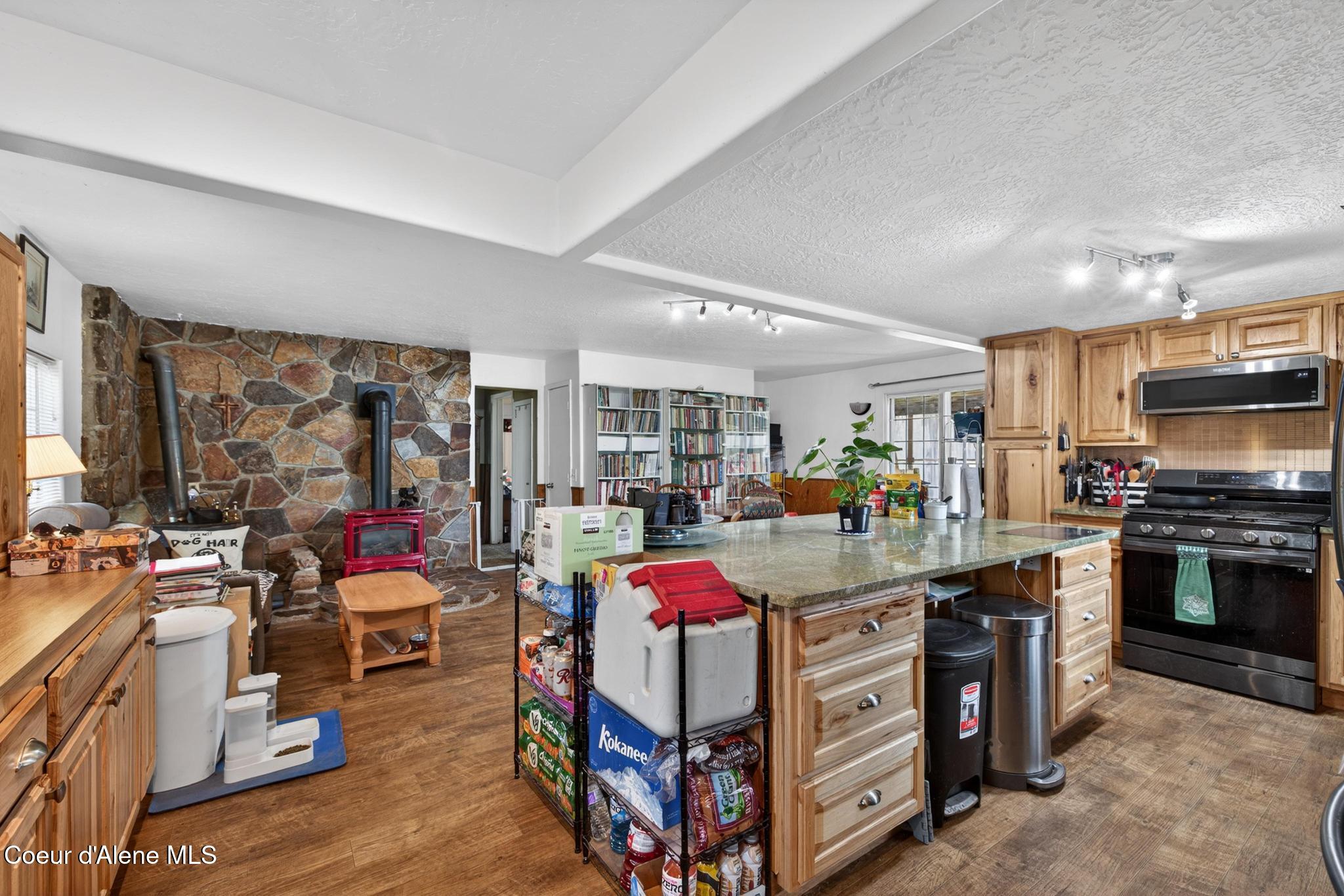114 Bayview Road Athol, ID 83801 - Photo 6 of 85 IMG_1839