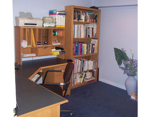 94 Meadowood Road North Andover, MA 01845 - Photo 9 of 12 Gallery Image 9