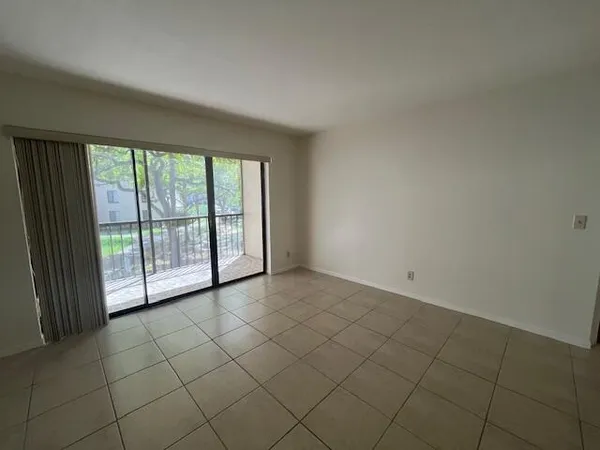 $1,875 | 202 Foxtail Drive, Unit B2, Greenacres, FL 33415