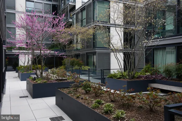 $3,500 | 925 H Street Northwest, Unit 409, Washington, DC 20001