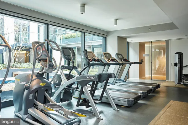 $3,500 | 925 H Street Northwest, Unit 409, Washington, DC 20001