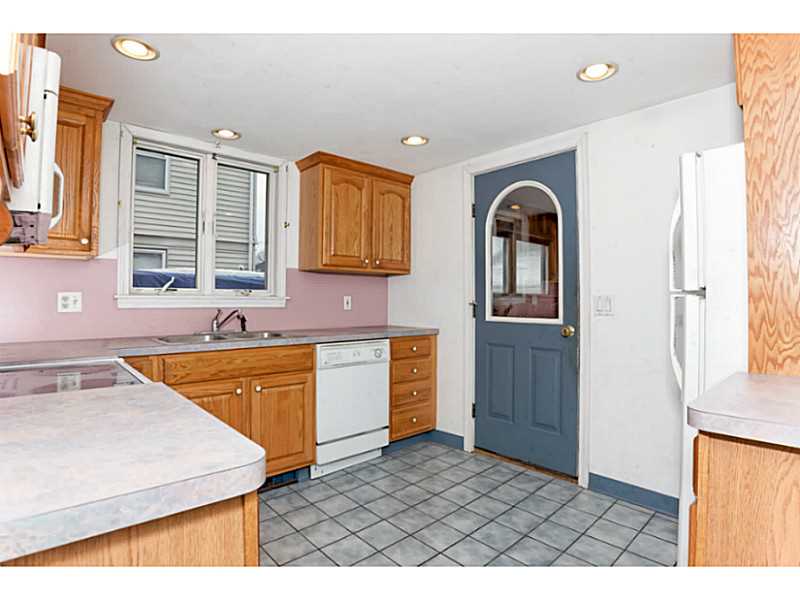 26 Benjamin Street Pawtucket, RI 02861 - Photo 3 of 25 Exterior Front.