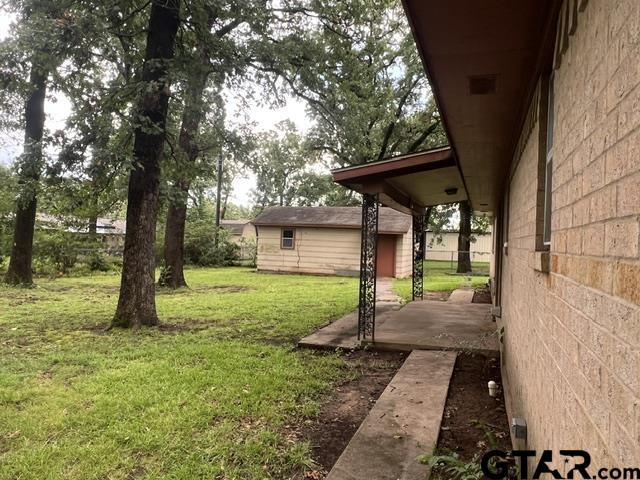 135 46th Street Southwest Paris, TX 75460 - Photo 4 of 6