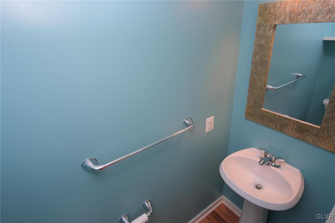 5340 Seip Road Bethlehem, PA 18017 - Photo 14 of 48 Gallery Image 14