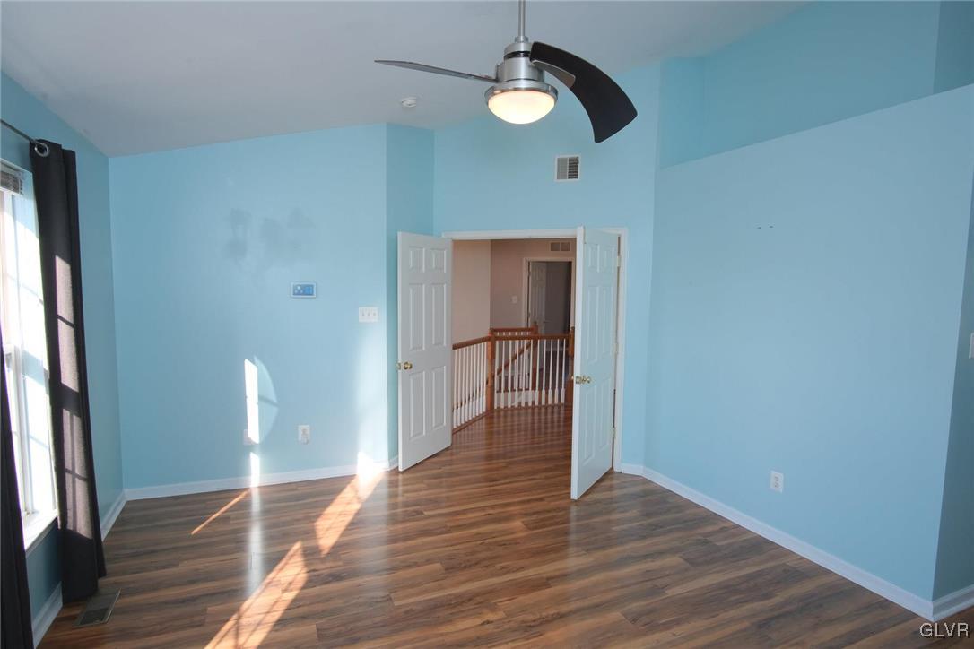 5340 Seip Road Bethlehem, PA 18017 - Photo 26 of 48 Primary bedroom