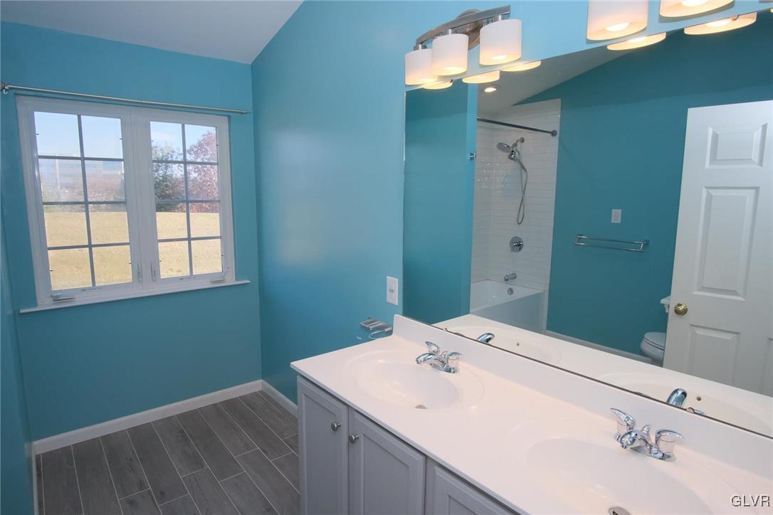 5340 Seip Road Bethlehem, PA 18017 - Photo 28 of 48 Primary bathroom with double vanity