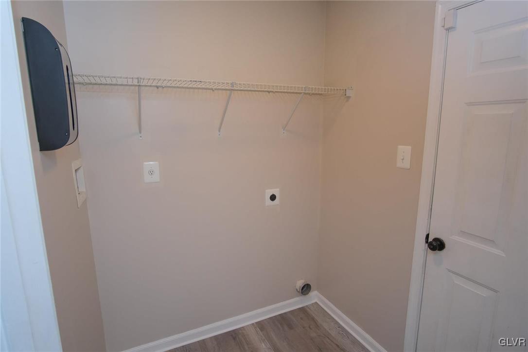 5340 Seip Road Bethlehem, PA 18017 - Photo 42 of 48 Laundry/mudroom between garage and kitchen