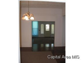 1627 South 7th Street Springfield, IL 62703 - Photo 8 of 15