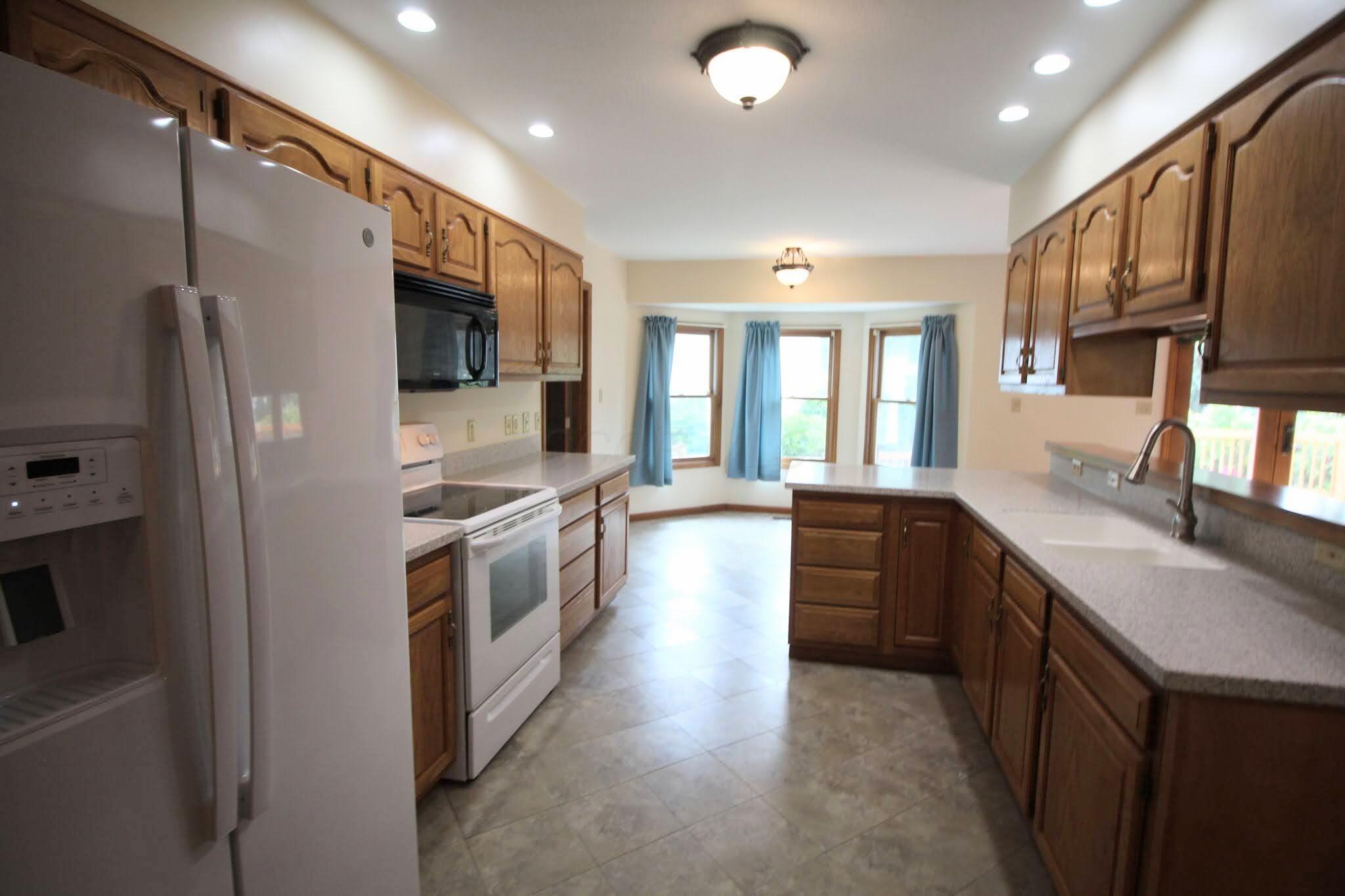 103 Cambridge Road Delaware, OH 43015 - Photo 14 of 37