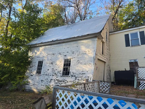 $117,900 | 11 Pine Street, Mechanic Falls, ME 04256
