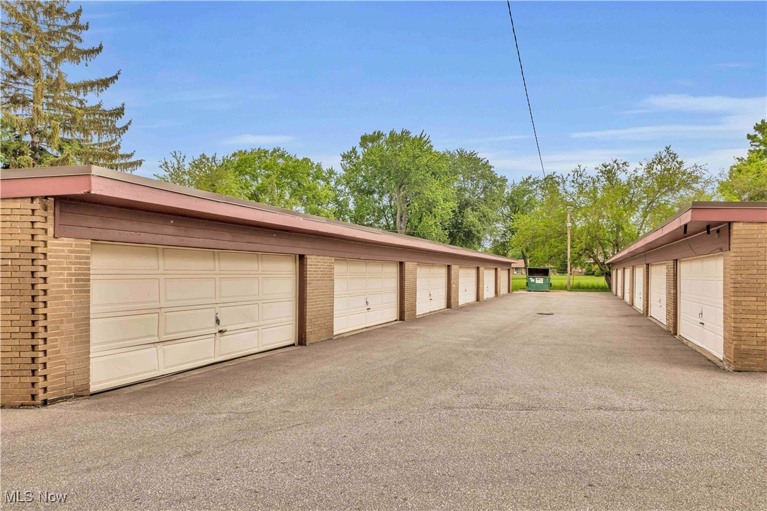 6640 Pearl Road, Unit 104 Cleveland, OH 44130 - Photo 30 of 31 View of garage