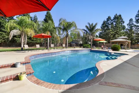 $990,000 | 8267 Dressage Way, Sacramento, CA 95829