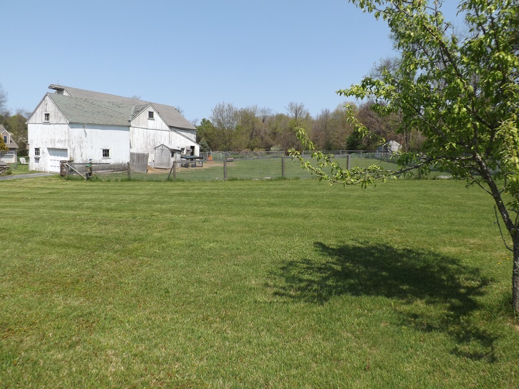 11 Old Upton Road Grafton, MA 01519 - Photo 14 of 30 Gallery Image 14