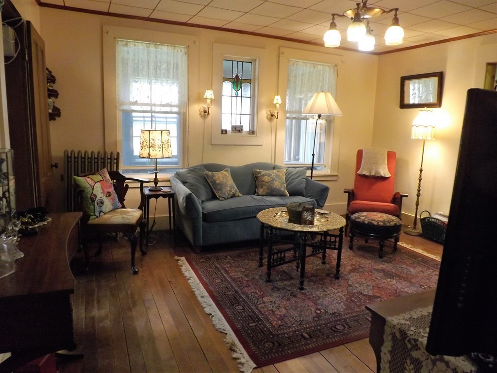 11 Old Upton Road Grafton, MA 01519 - Photo 7 of 30 Gallery Image 7