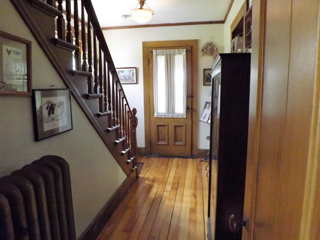 11 Old Upton Road Grafton, MA 01519 - Photo 8 of 30 Gallery Image 8