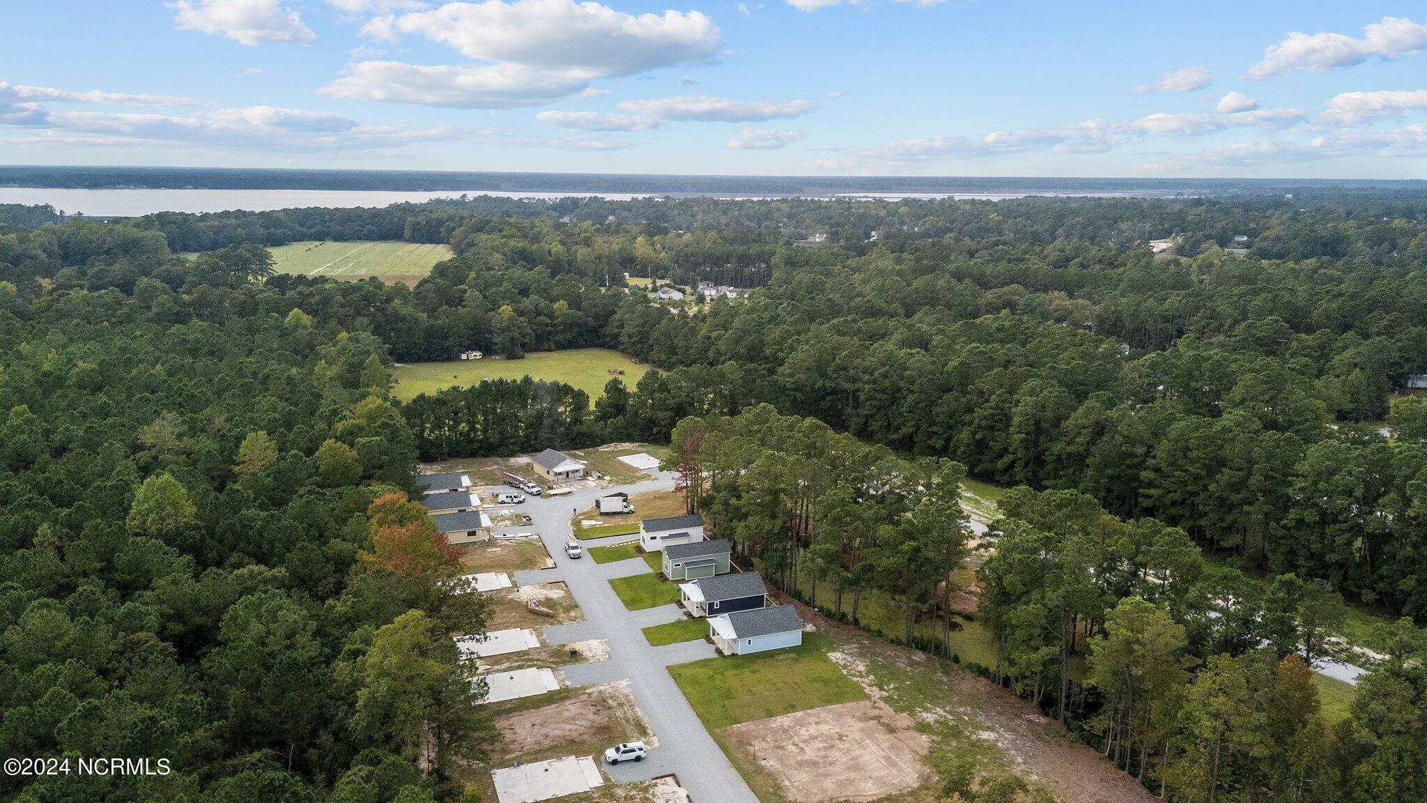 154 Long Pond Loop Swansboro, NC 28584 - Photo 32 of 45 Cabins at Old Horse