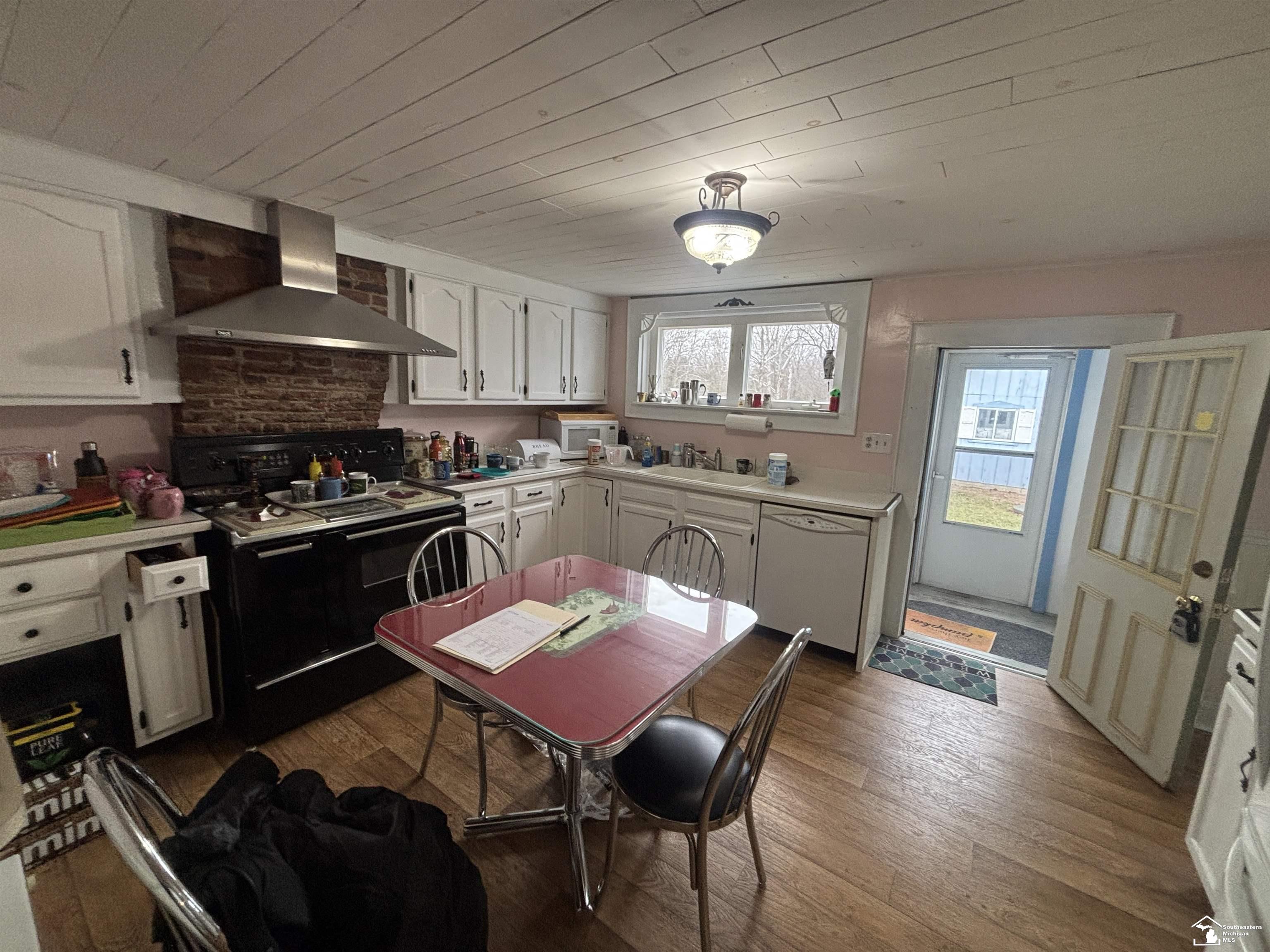 3829 North Otter Creek Road Monroe, MI 48161 - Photo 16 of 34