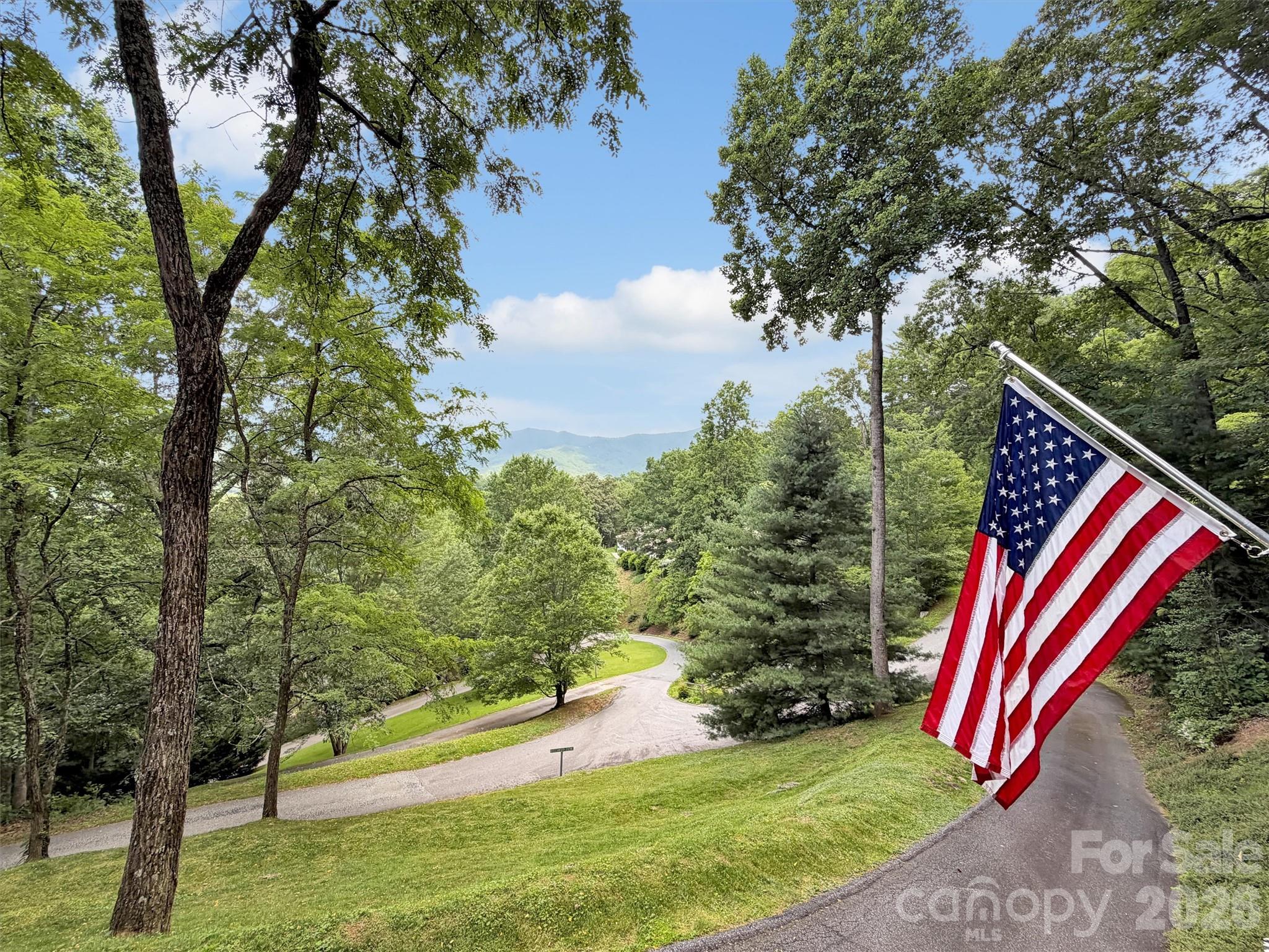 12 Signal Ridge Sylva, NC 28779 - Photo 3 of 46 Gallery Image 3