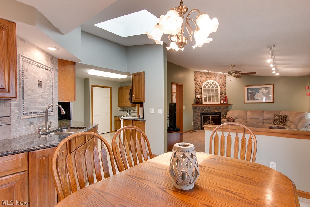 1396 Cranover Road Cleveland, OH 44124 - Photo 20 of 35