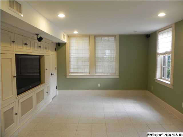 2821 Argyle Road South Birmingham, AL 35213 - Photo 27 of 32